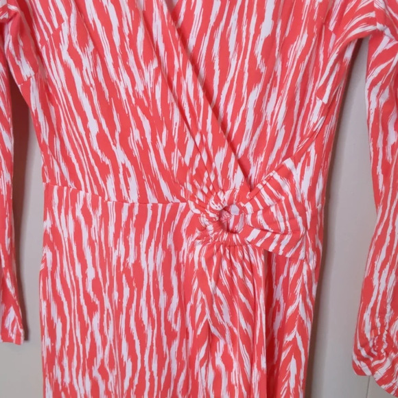 Pendleton Breezeway Salmonberry Ivory Wrap… - Picture 4 of 6